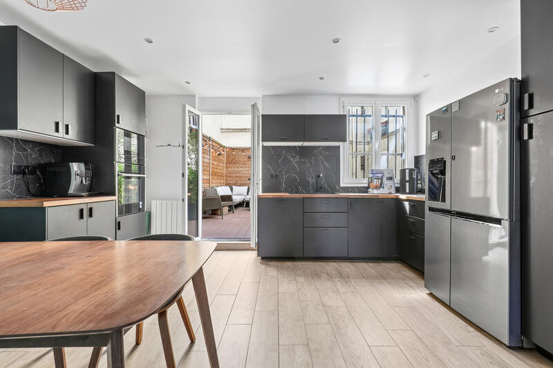 Appartement - 98 m² - 5 pièces