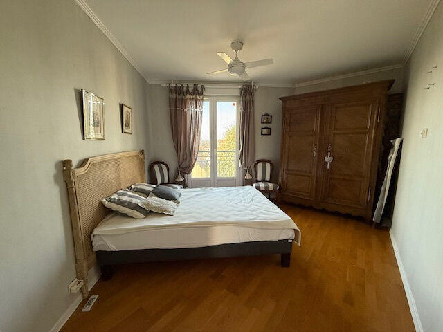 Appartement - 93 m² - 3 pièces