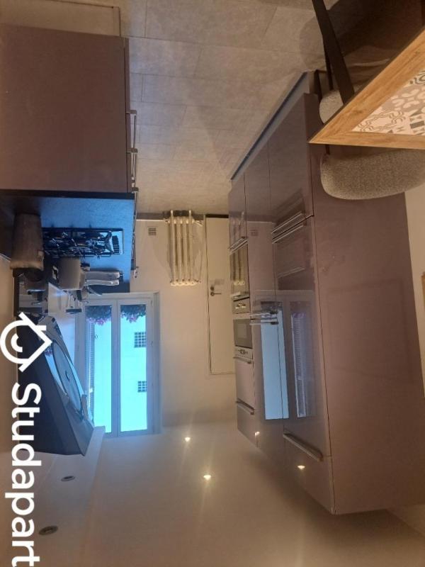 Chambre - 18 m² - 1 pièce