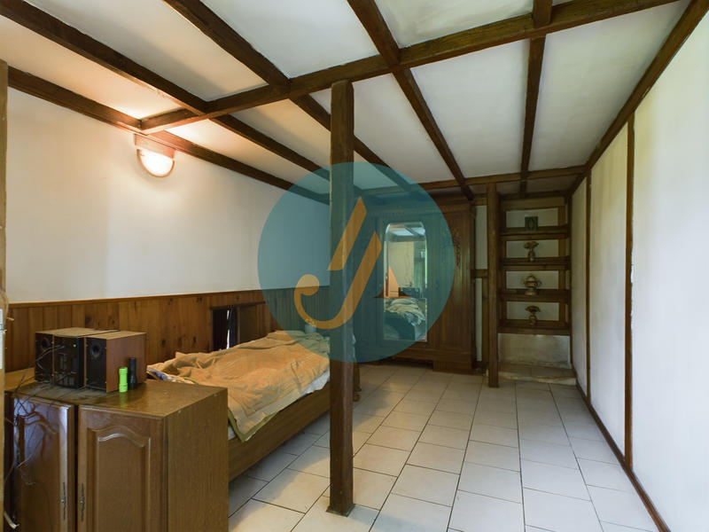 Maison - 152 m² - 7 pièces