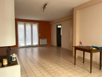 Maison - 91 m² - 6 pièces