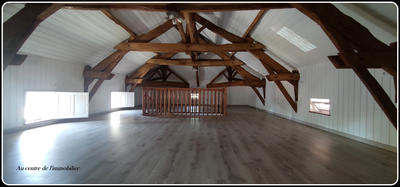 Maison - 228 m² - 4 pièces