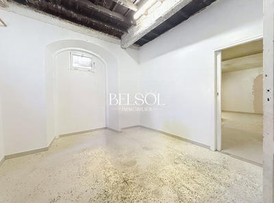 Maison ancienne - 300 m² - 12 pièces