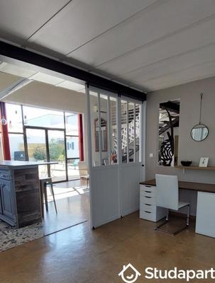 Chambre - 15 m² - 1 pièce