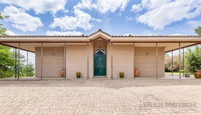 Maison d'architecte - 198 m² - 7 pièces