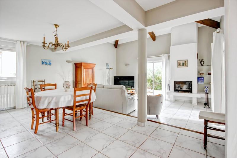 Maison - 145 m² - 6 pièces