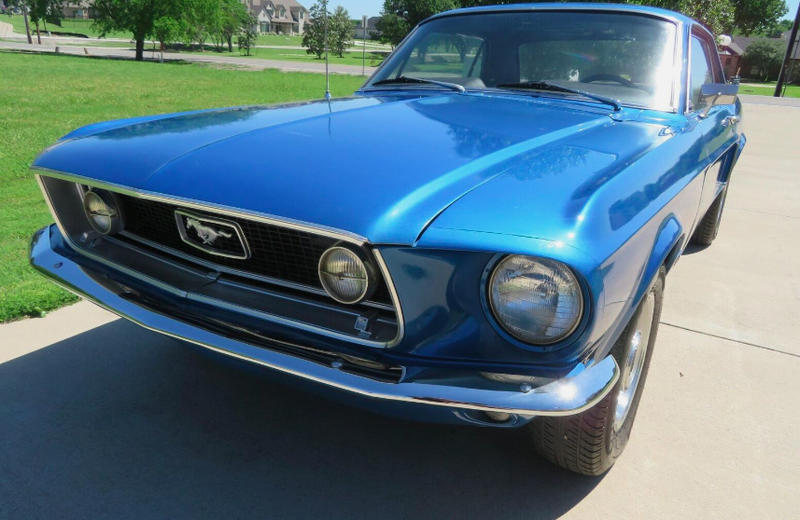 Ford Mustang Coupé V8