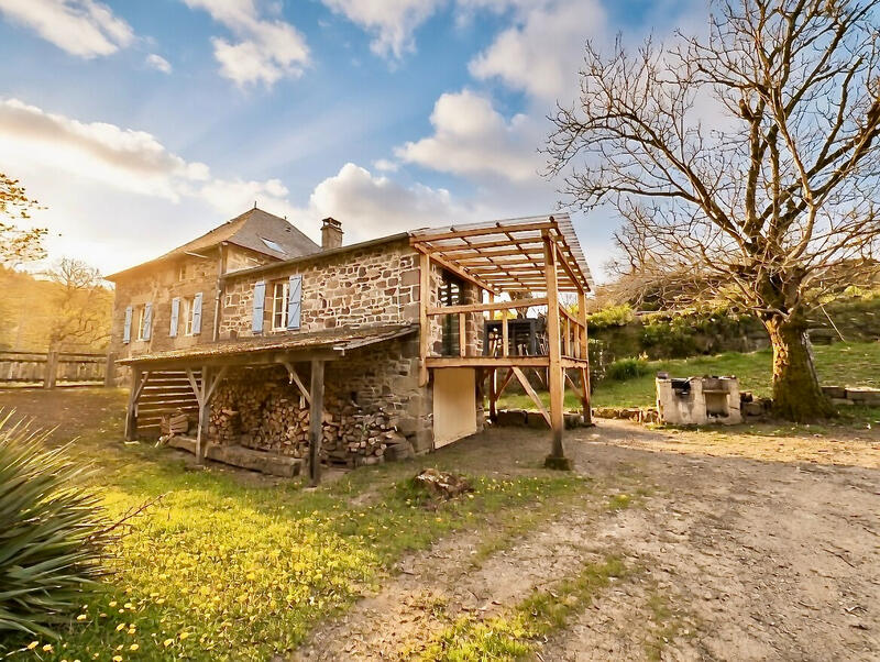 Maison - 87 m² - 5 pièces