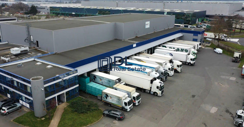 Entrepôt - 3 548 m²