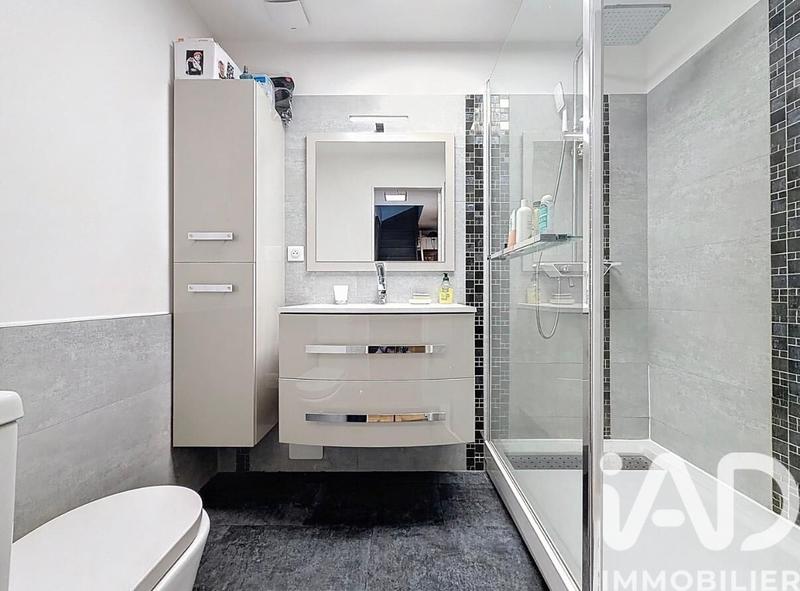 Maison de ville - 170 m² - 7 pièces