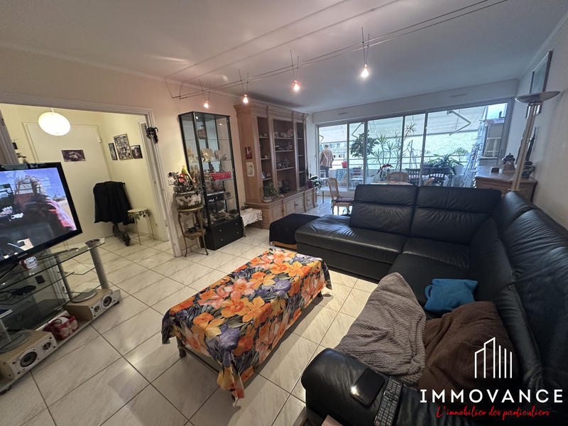 Appartement - 81 m² - 3 pièces