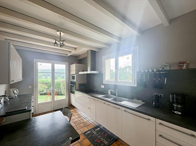 Maison - 140 m² - 7 pièces