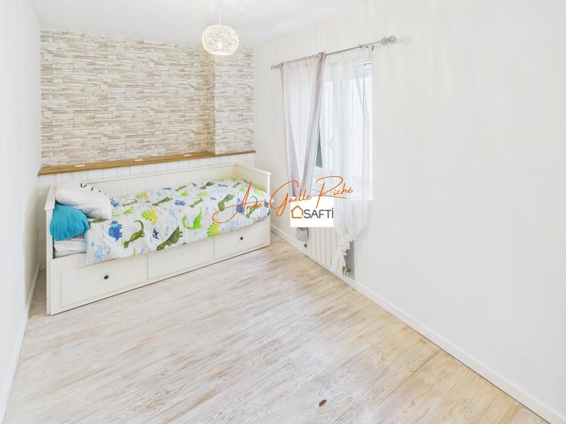 Maison - 102 m² - 6 pièces