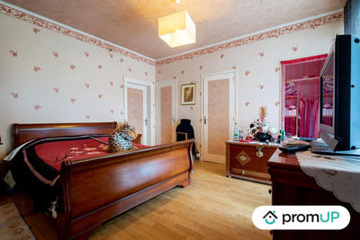 Maison - 346 m² - 18 pièces