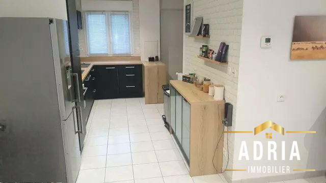 Maison - 78 m² - 3 pièces