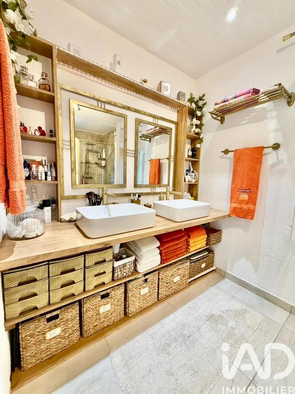 Maison - 120 m² - 4 pièces