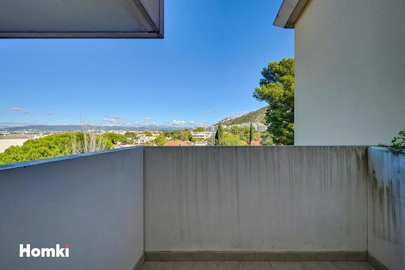 Studio - 21 m² - 1 pièce