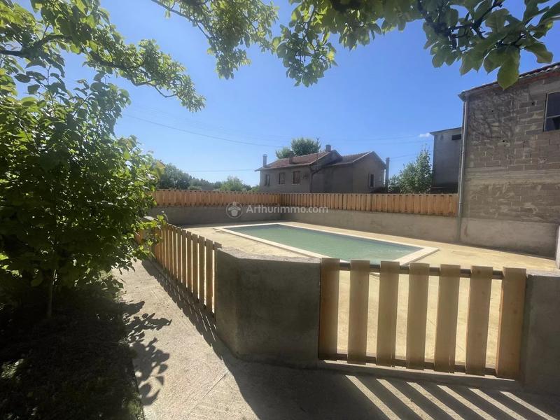 Maison - 323 m² - 10 pièces