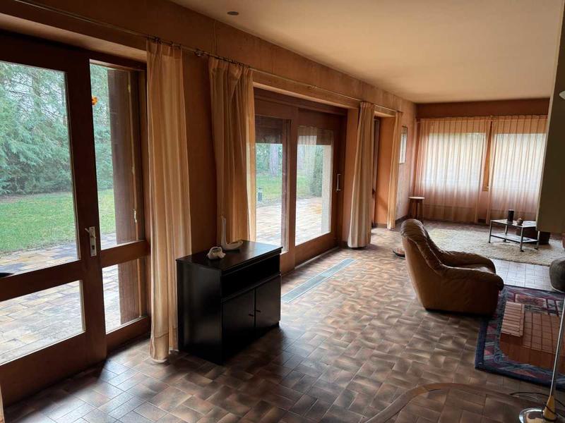 Maison - 272 m² - 11 pièces