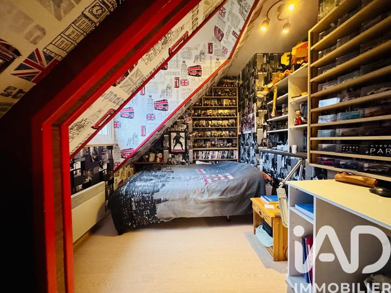 Maison - 95 m² - 5 pièces