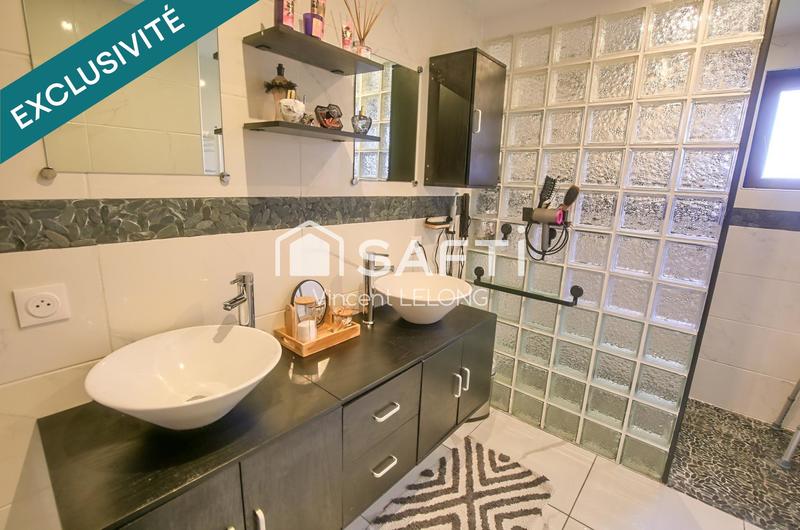 Maison - 98 m² - 5 pièces