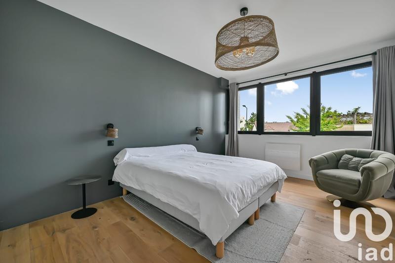 Appartement - 120 m² - 5 pièces