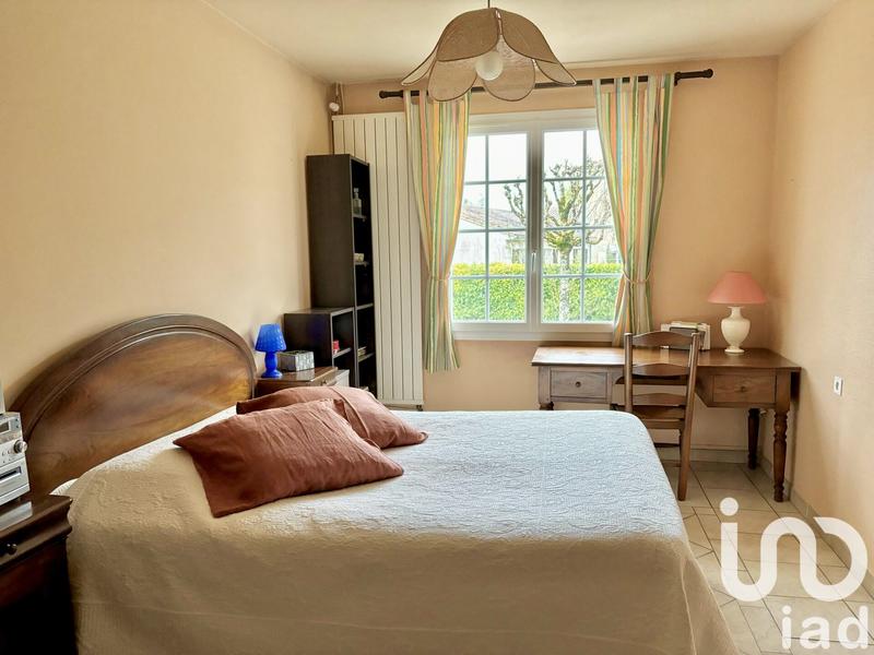 Maison - 229 m² - 9 pièces