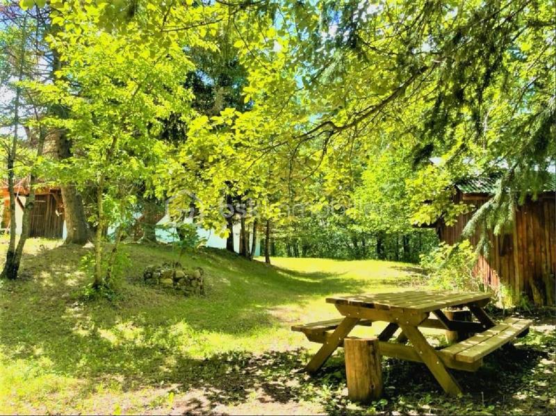 Châlet - 270 m² - 5 pièces