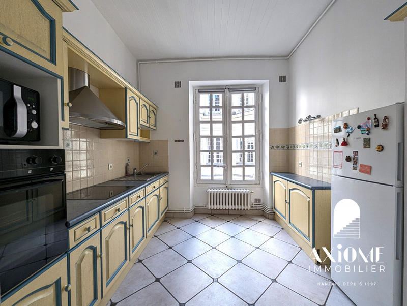 Appartement - 120 m² - 4 pièces