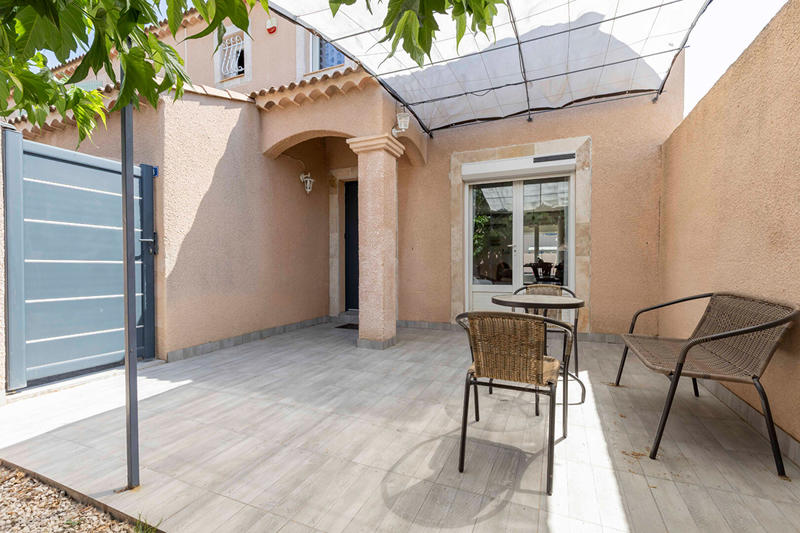 Maison - 94 m² - 5 pièces