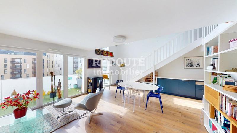 Duplex - 117 m² - 5 pièces