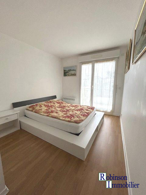 Appartement - 90 m² - 4 pièces