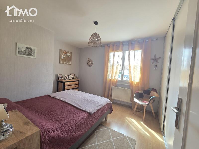 Maison traditionnelle - 108 m² - 6 pièces