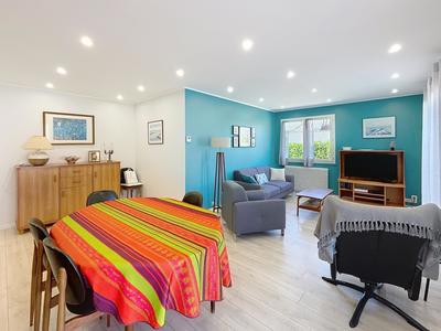 Maison - 123 m² - 6 pièces