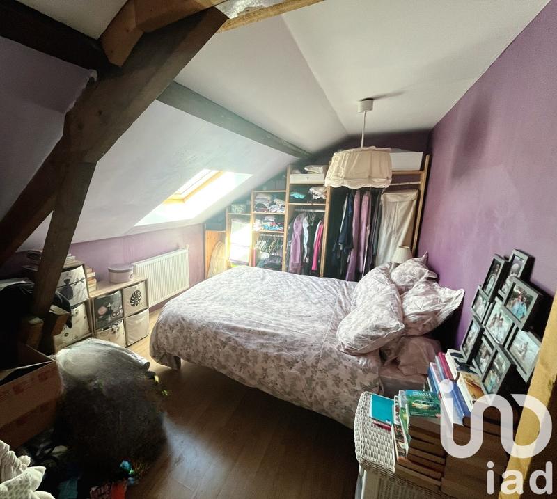 Maison - 99 m² - 5 pièces