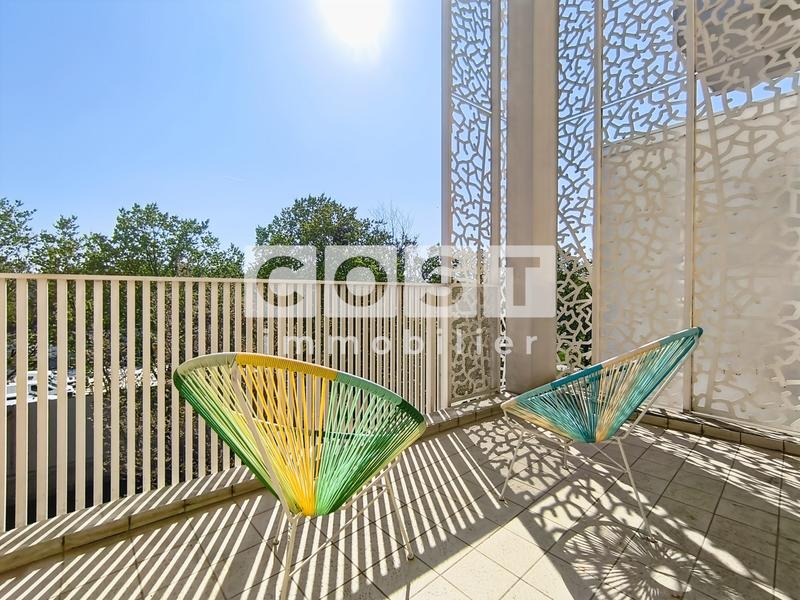 Appartement - 92 m² - 4 pièces