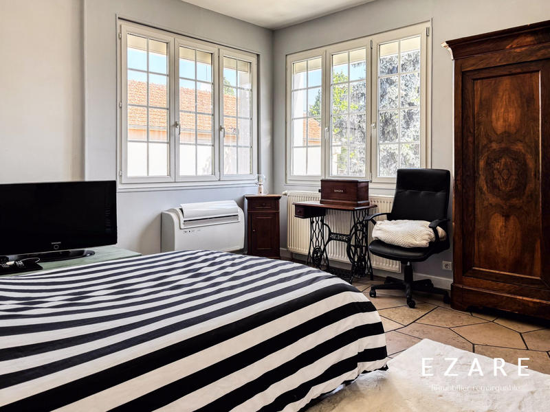 Maison - 191 m² - 7 pièces