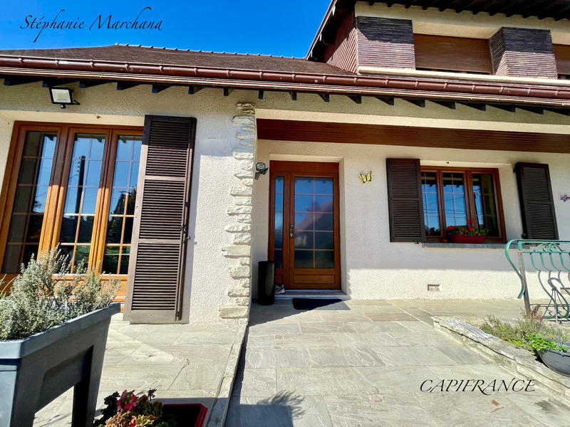 Maison - 160 m² - 7 pièces