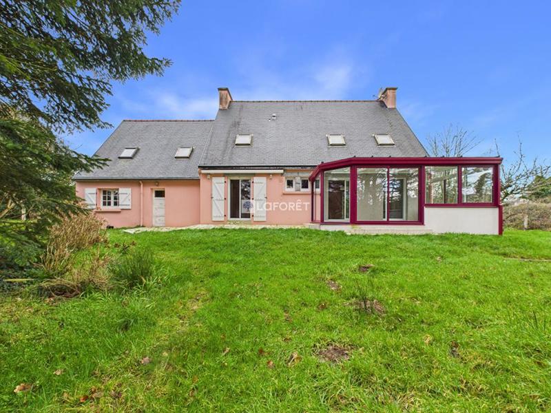 Maison - 141 m² - 7 pièces