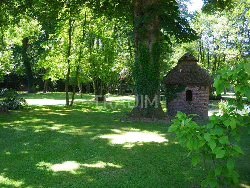 Maison - 530 m² - 19 pièces