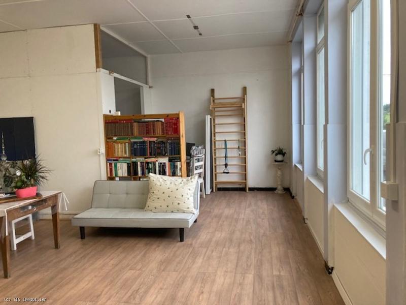 Demeure - 205 m² - 6 pièces