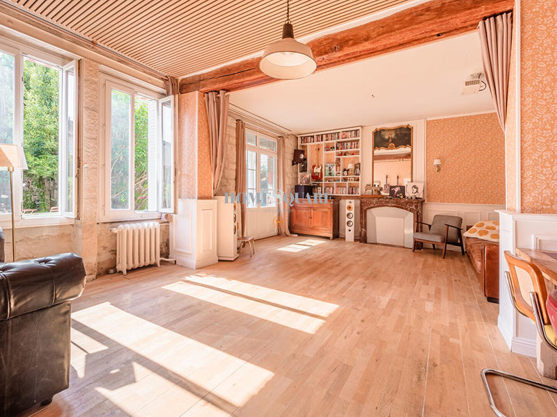 Maison - 157 m² - 5 pièces