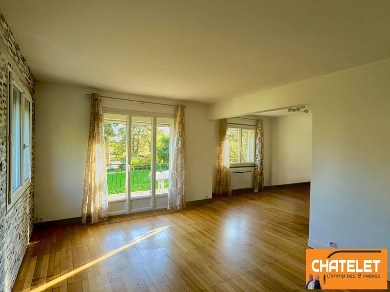 Maison - 163 m² - 7 pièces