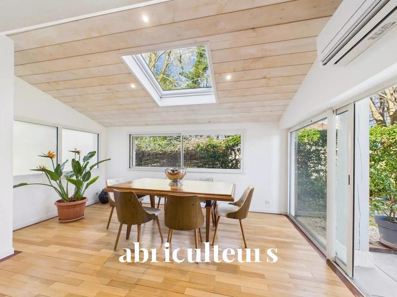 Maison chambre d'hôtes - 295 m² - 10 pièces