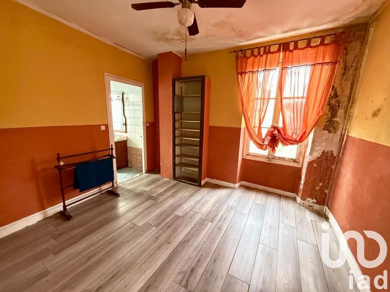 Maison - 202 m² - 9 pièces