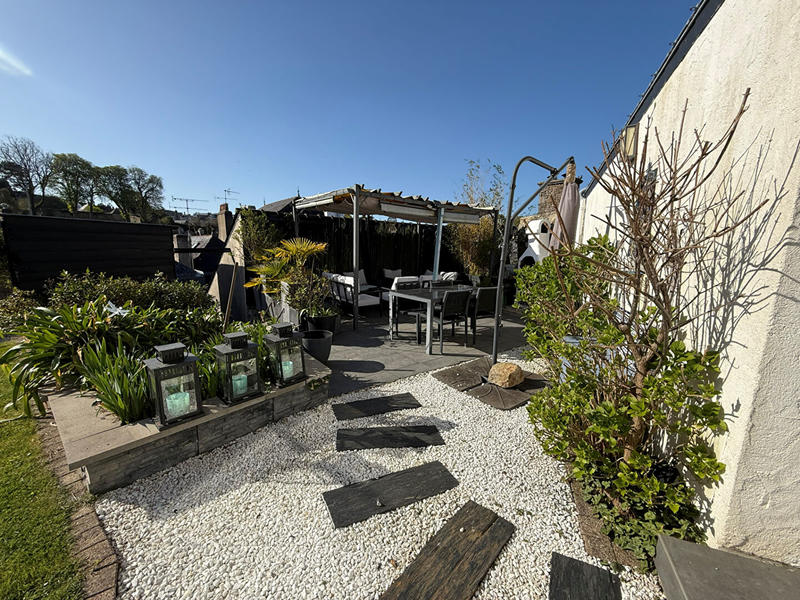 Maison - 187 m² - 6 pièces