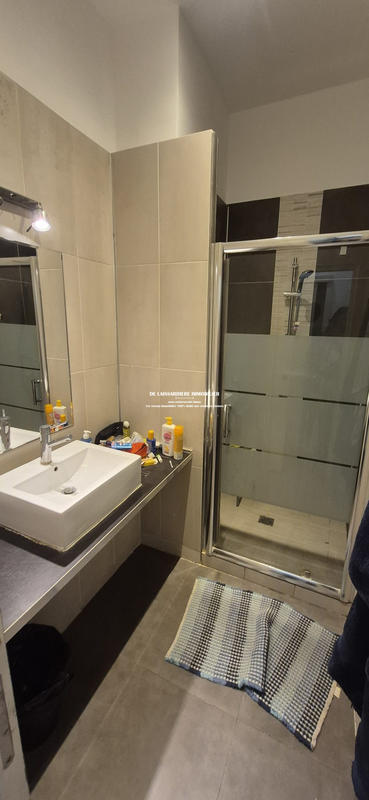 Appartement - 236 m² - 9 pièces