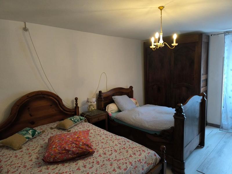 Maison - 212 m² - 10 pièces