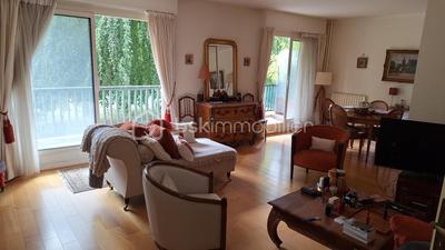 Appartement - 75 m² - 4 pièces