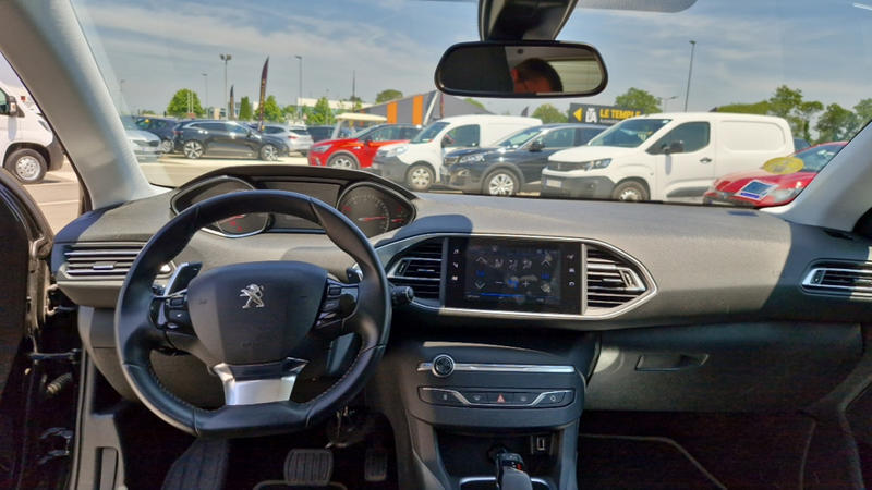 Peugeot 308 BlueHDI 130ch Eat8 Allure Business